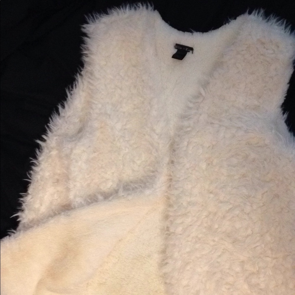 White vest